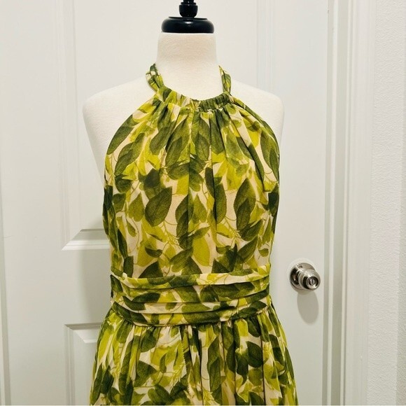 NWT Vince Camuto Backless Handkerchief Dress ‼️Tagged Sz. 12 - Fits like an 8? - Picture 2 of 15